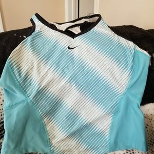 Nike sports top
